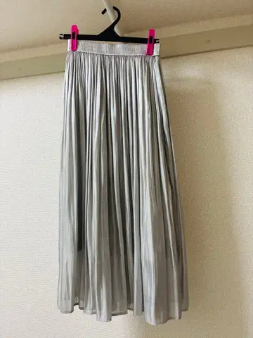 PLST 메탈릭 새틴 스커트 S 실버