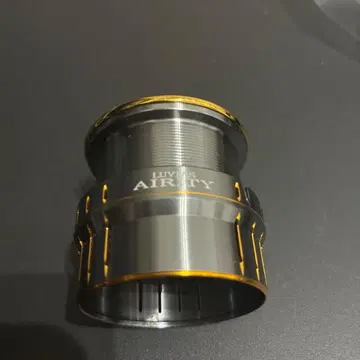 LUVIAS AIRITY FC 2500S-XQD 스피닝 릴