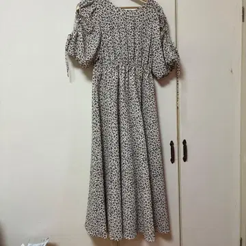AZUL by moussy 레오파드 무늬 퍼프 슬리브 원피스