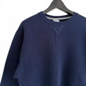 러셀 애슬레틱 무지 맨투맨 네이비 D5