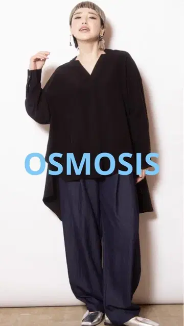 오즈모시스 백개더 블라우스