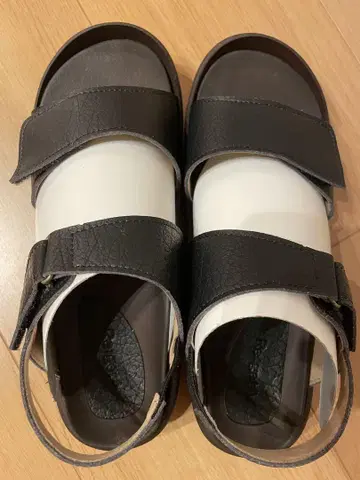 Re:getA 블랙 스트랩 샌들 S