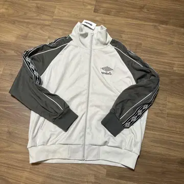 9090 x umbro Raglan Track Jacket