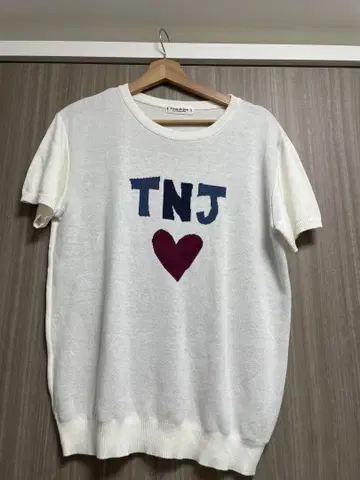 티나 조준 하트 썸머 니트