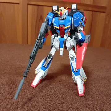 RG 1/144 MSZ-006 제타 건담