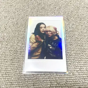 베이비 왈큐레 나이스 데이즈 무비 폴라로이드