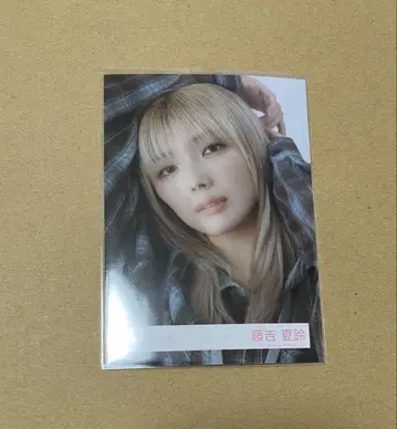 사쿠라자카46 브로마이드 후지요시 카린