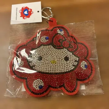 만박 미야쿠미야쿠 키티 반짝이 가죽 키링 산리오 회장 한정판
