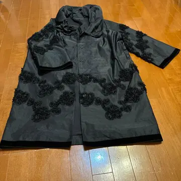 코무로 시즈카 4298 롱 코트 플라워 자수