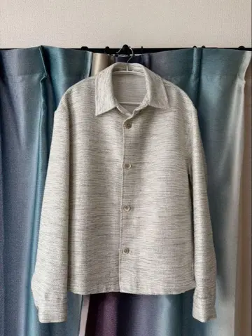 ZARA 긴팔 셔츠 크림색 텍스처
