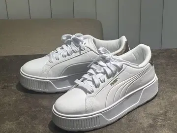 PUMA 화이트 스니커즈 플랫폼