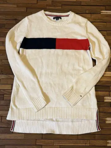 TOMMY HILFIGER 긴팔 스웨터