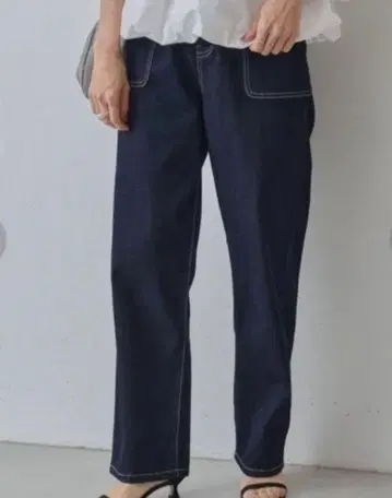 BEARDSLEY 스트레치 배기 데님 팬츠