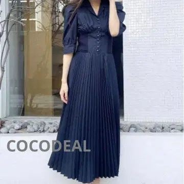 코코딜 COCODEAL 퍼프 슬리브 플레어 원피스 네이비 고급