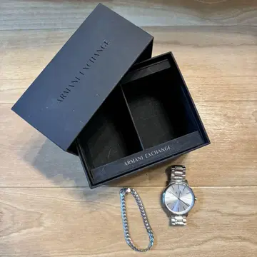Armani Exchange 실버 시계 박스 포함