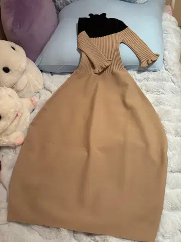 SNIDEL 바이컬러 니트 벌룬 원피스