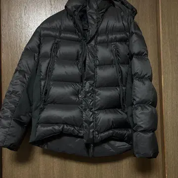 COMME CA ISM 다운