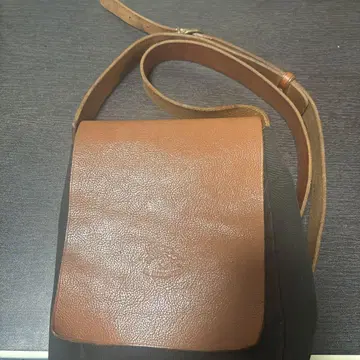 일비종떼 숄더백