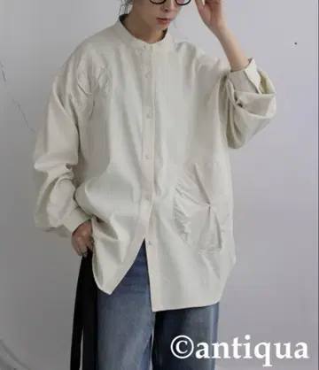 새상품급 antiqua 안티카 셔츠 도트 입체 somari 화이트