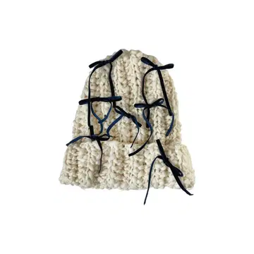 crocheant / LONG RIBBON BEANIE / 화이트