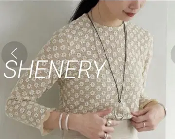 SHENERY 셔링 플라워 상의