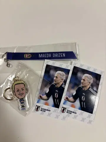 축구 일본 대표 마에다 다이젠 선수 카드, 스트랩 세트
