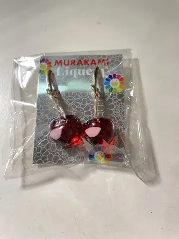 Murakami x Liquem 체리형 귀걸이