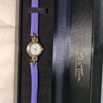 보라색 가죽 아날로그 손목시계 약 25mm