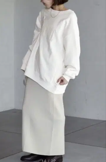 SLOBE IENA 화이트 오버 사이즈 맨투맨