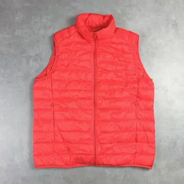 UNIQLO 유니클로 울트라 라이트 다운 컴팩트 베스트 레드 빨간색