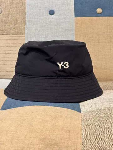 Y-3 버킷햇