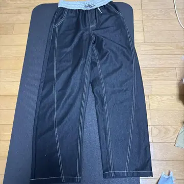 이시카와 라보 블랙 데님 와이드 팬츠 허리밴딩