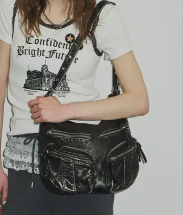 아웃 포켓 빈티지 백 Shaggie