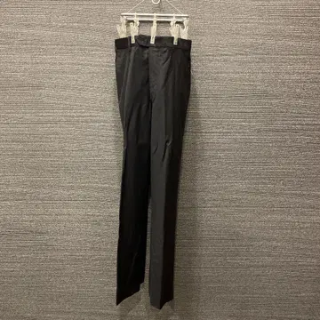 블랙 슬랙스 앞 포켓 부착