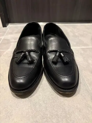 [새상품급] 로크 Loake 1880 블랙 가죽 태슬 로퍼 7 1/2