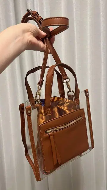 브라운 투명 숄더백