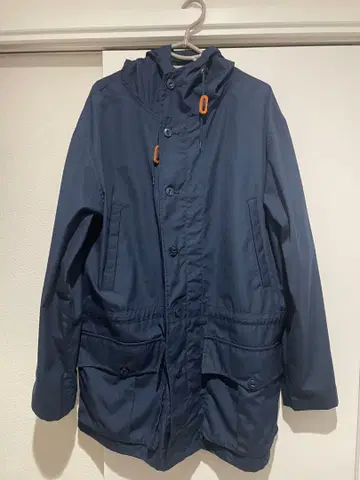 COMFORTABLE REASON 마운틴 후드티