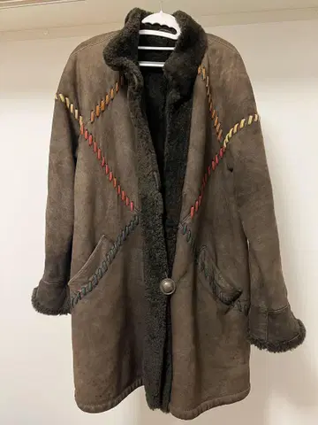 Revillon 자수 스웨이드 코트