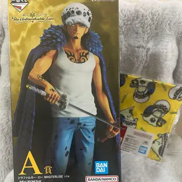 ONE PIECE 제일복권 트라팔가 로 피규어 [ 덤 포함 ]