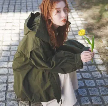 [ 택 포함 ] hinari 볼륨 슬리브 스노우 후드티 아우터 자켓