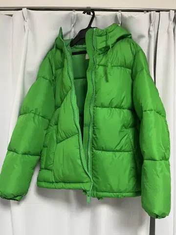 H&M 그린 다운 새상품급