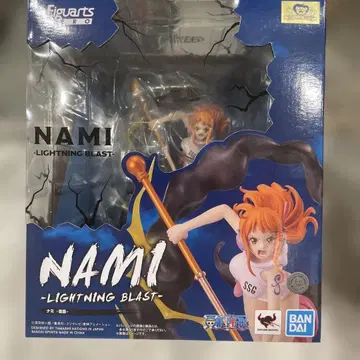 FiguartsZERO NAMI - LIGHTNING BLAST