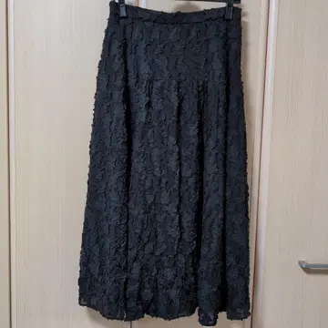 Untitled 플라워 자카드 플레어 스커트 블랙 L