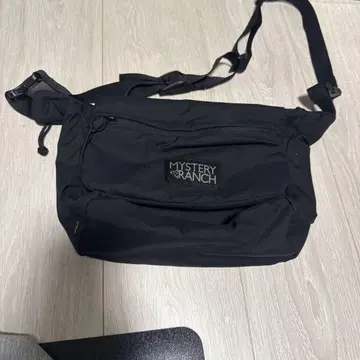 MYSTERY RANCH 블랙 숄더백