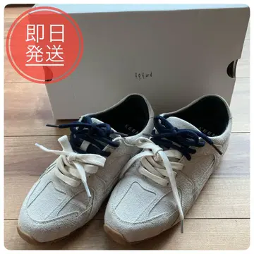 거의 새것 AGAWD(아가우드) 컬러 코드 스니커즈 23cm 그레이