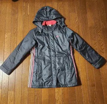 adidas 코트