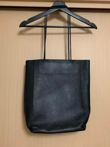Aeta PEBBLE GRAIN LEATHER TOTE M
