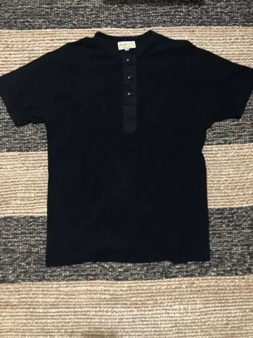 Mattsons 블랙 헨리넥 T셔츠 M 쿠시맨