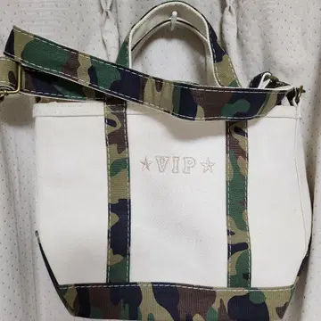 L.L.Bean 토트백 카모 패턴 자수 있음