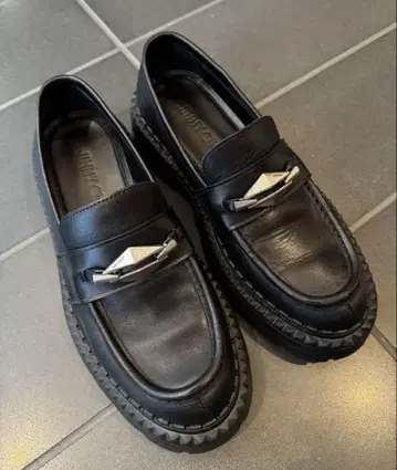 [새상품급] Jimmy Choo 마를로 다이아몬드